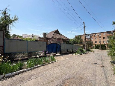 Обмін/ Продаж будинку з гаражем Площа Визволення