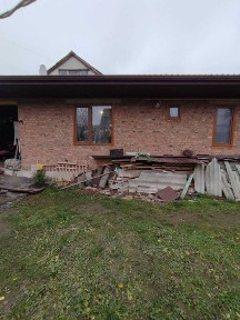 Продається одноповерхоаий цегляний будинок по вул. Підгаєцькій