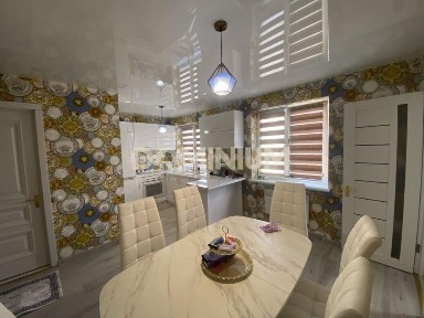 Продаж 2-х кімнатної квартири у м. Хуст