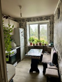 Продам трёх комнатную квартиру