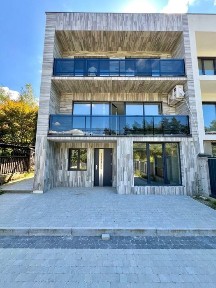 Продаж котедж 3 пов 117м² + ділянка | Будинок в с Поршна поруч Наварія