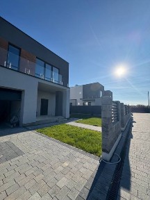 Продаж окремостоячого будинку в Пасіках Зубрицьких