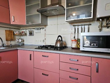 Продам 2-х кімн. квартиру з автоном. опаленням по пр. Б. Хмельницького