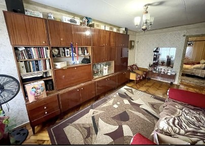 Продажа 3 кімнатної квартири в Дніпрі на ж/м Тополь 1