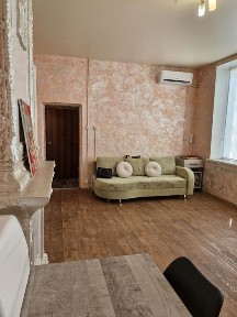 Продам 3-х комн., низ просп. Поля