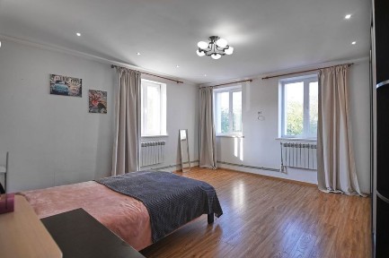 Здається квартира з автономним опаленням вул. Волі