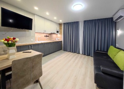 Коцюбинське, Доківська 10