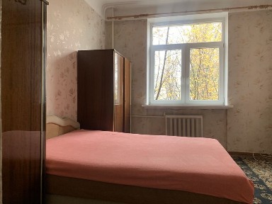 Аренда 3кв 75м Ул Петровского 12 Радиорынок Метро Шулявская 10мин езды