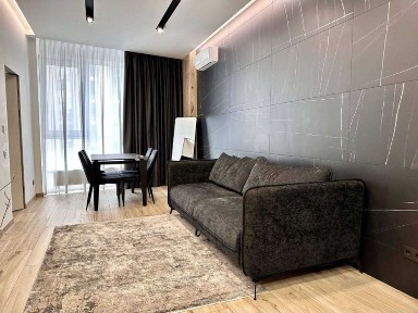 Оренда просторої квартири в ЖК <a href='/newbuilding/4744/view/zk-jack-house'>Jack House</a>