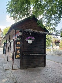 Готовий кіоск під шаурму та каву з постійними клієнтами в оренду