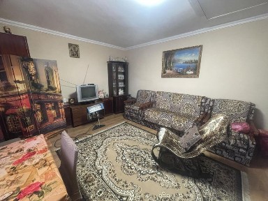 Продається окремостоячий будинок