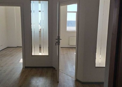 Оренда офісу 42м2, від власника, 4 пов, БЦ, В. Хвойки 21, метро Почайна