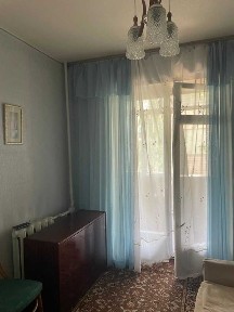 Продам 3 кімнатну квартиру метро Лісова, вул. Кубанської України35/24