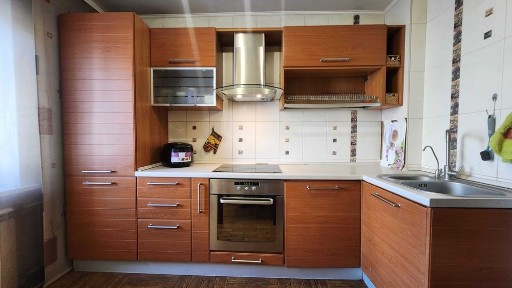 Продаж двокімнатної у центрі від власника