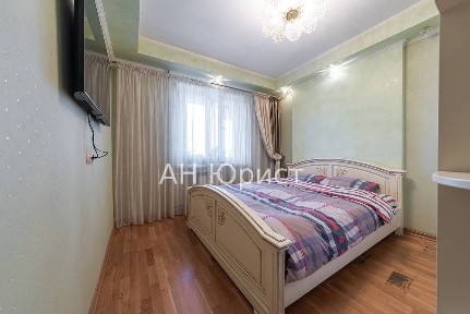 Продажа 3 к квартиры, Шолом -Алейхема7/20,Лесной массив