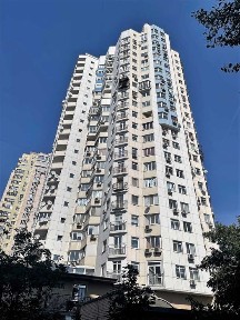 Володимира Івасюка 53 Б. Будинок 2009 року. м. Мінська - Г. Дніпра.