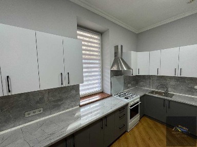 3-кім. квартира в р-ні Турецької площі