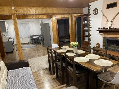 Відпочинок у Карпатах с. Волосянка (Славське) садиба житло без господарів