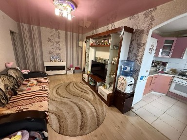 Продам 3 х к. к на Ютз можно по сертефикату