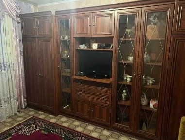 Продається 1-но кімнатна квартира за приємною ціною. Можна одразу жити