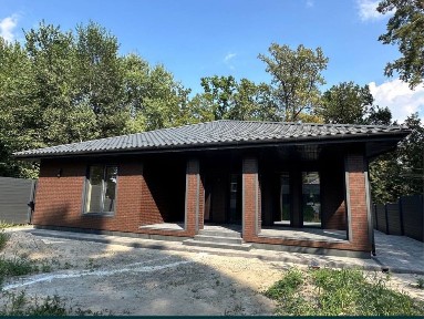 Готовий якісний будинок з керамоблоку у Лісовій Бучі, 7 соток!