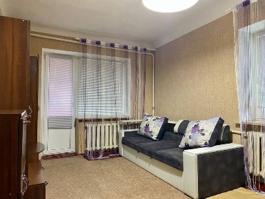 Продаж 1к, вул. Матвійчука, центр, 32м2