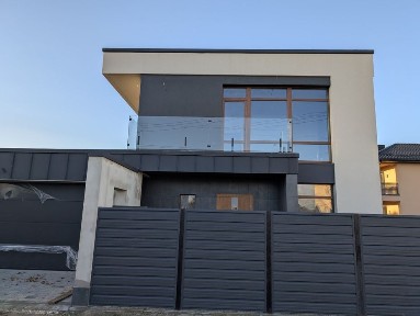 Продаж сучасного будинку з ремонтом поруч Калинової Слободи