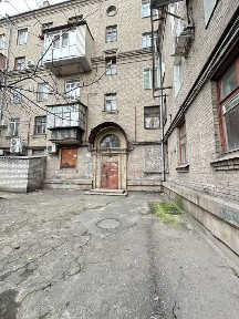 Продаж нежитлового приміщення пр. Соборний