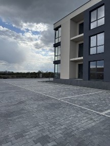 Продаж 2 кімнатної квартири у готовому будинку