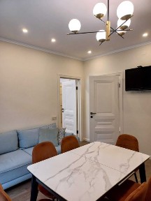 1 кімн. квартира в новобуд. і з дизайн. ремонтом по вул. 8 Березня!