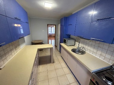 Оренда 3-х. кім. Центр 72м. і/. ремон-300дол