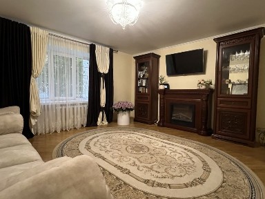 2 кімнатна квартира в Луцьку