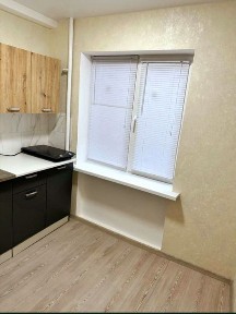 Продам 2 х ком квартиру Черемушки Космос