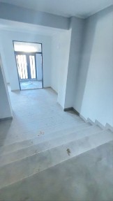 1-й поверх 44 м2 зданий будинок