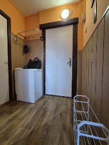 Здається в оренду кв-ра поблизу Нового району у приватному секторі