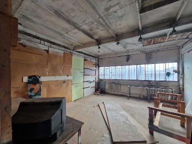 570 кв. м під склад/виробництво на Палладіна Завжди є світло!