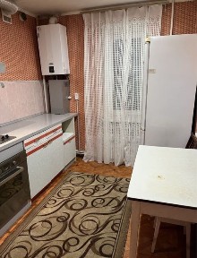 Здається 2 кім квартира АГВ