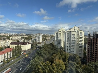 Терміново! Торг! Продаж квартири проспект Берестейський, м. Житомирська