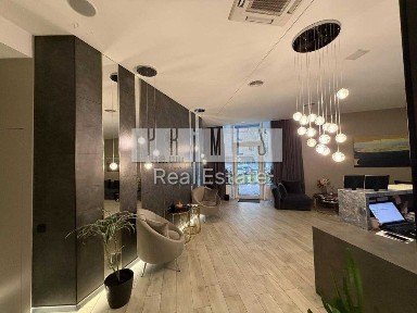 Продаж фасадного приміщення 278м2 ЖК Бульвар Фонтанів Іоанна Павла II