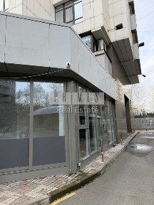 Продаж комерційного приміщення 195м2 Драгомирова 12