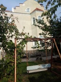 Продам 3-поверховий будинок 1 лінія Дніпра OM