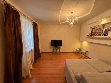 Сдам 3 комнатную квартиру в центре, Пушкинская/Успенская