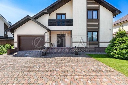 Продаж 2х будинків на 14 сотках, в закритому КМ з ремонтом, Крушинка