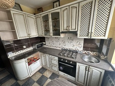 Самый центр Харькова ! 3к квартира на Чичибабина ! Бонусом тех этаж!