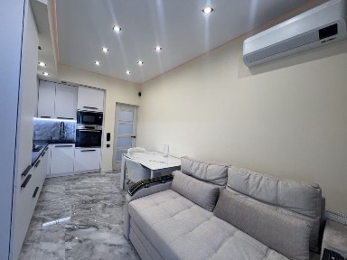 Продаж 1.5 кі-ної квартири Жк 