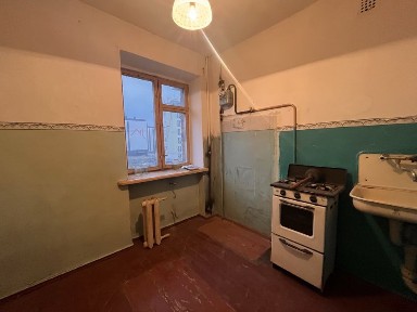 Однокімнатна під ремонт