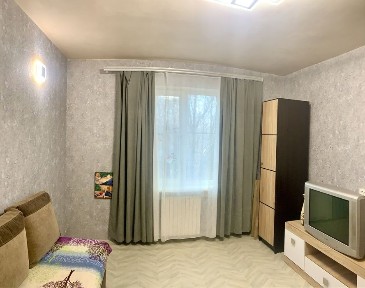 Здам частину будинку з окремим входом та двором вул. Робоча