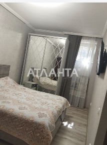 2 кімнт кварт центр з ремонтом (сухий напівцоколь)