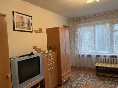 Продам власну 2-к на вул. Терещенківська, 2