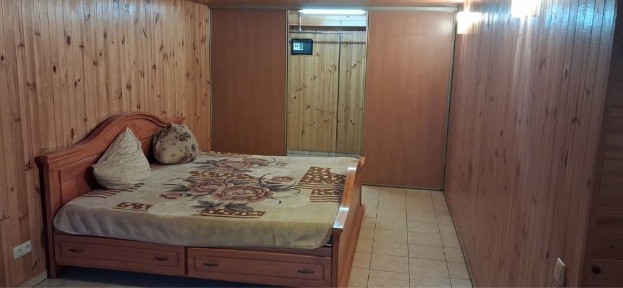 Здам частину будинку, Тарасівка, цокольний поверх. Теплі поли.